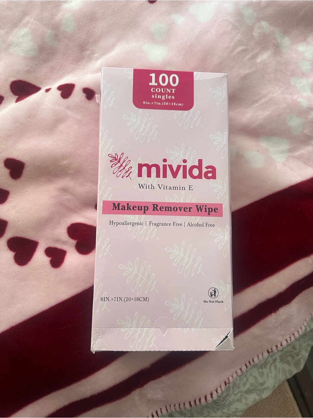 MiVIDA Pink Makeup Remover Wipes with Vitamin E - 100 Count